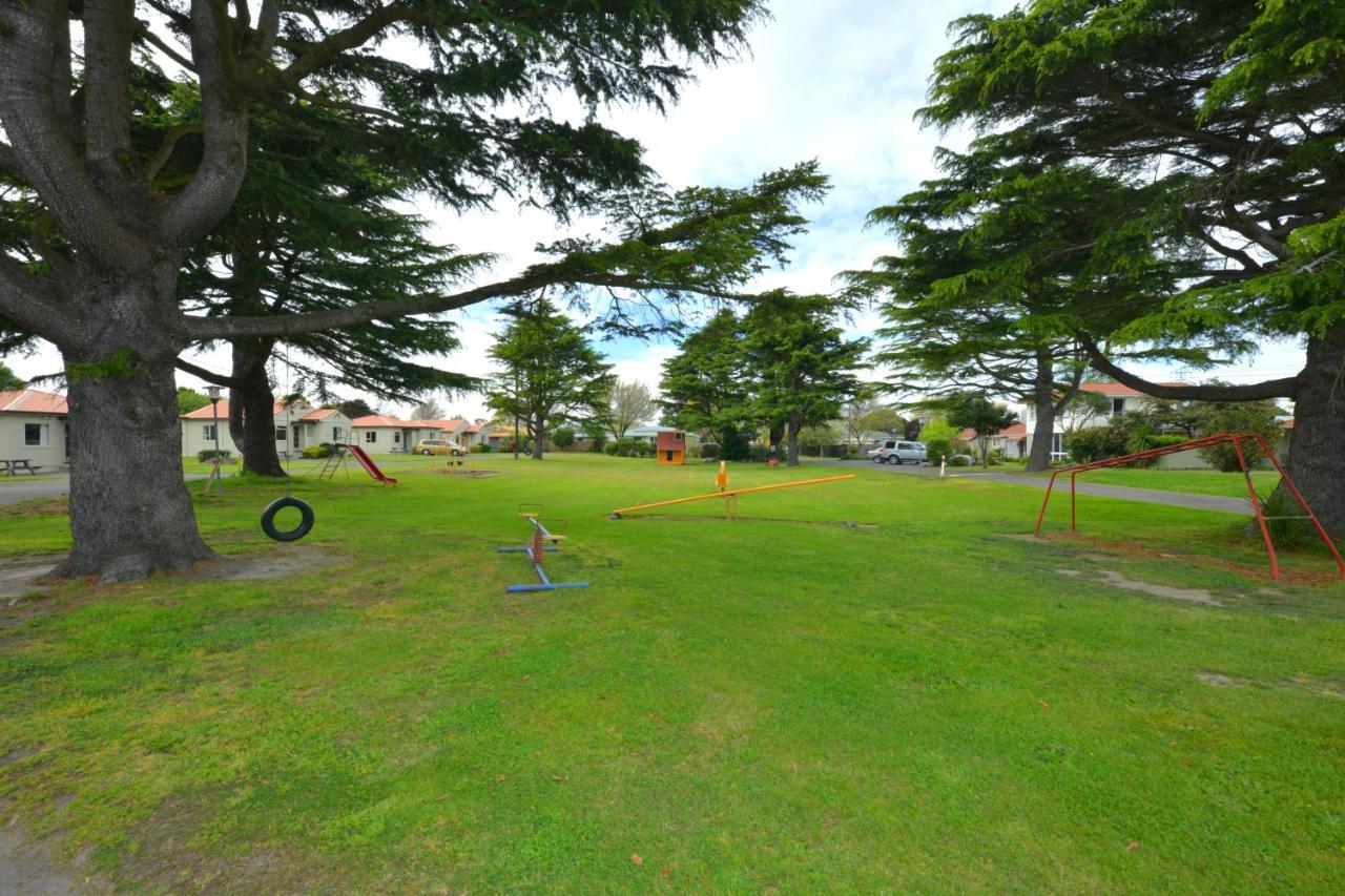 Middlepark Motel Christchurch Extérieur photo
